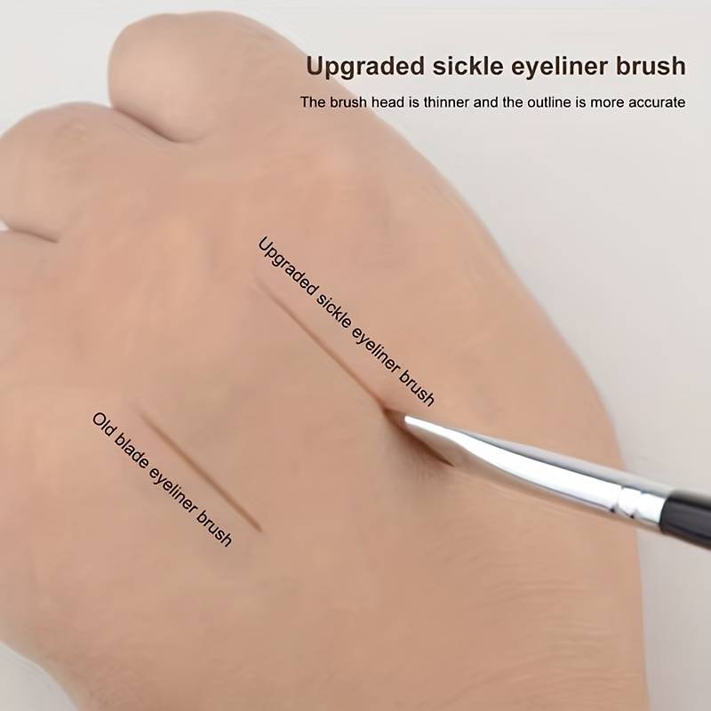 precise Eyeliner Brush